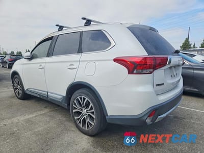 Drugie zdjęcie samochodu z przodu: 2018 MITSUBISHI OUTLANDER SE VIN:JA4AD3A36JZ004788 - miniatura