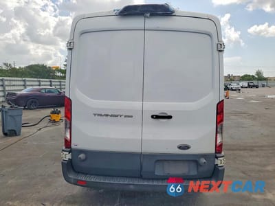 Zdjęcie 6 z 13 samochodu: 2018 FORD TRANSIT T-250 VIN:1FTYR2CM2JKB13604 - miniatura