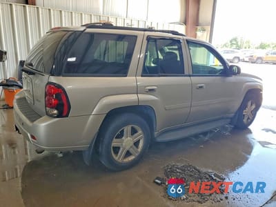 Trzecie zdjęcie samochodu z tyłu: 2008 CHEVROLET TRAILBLAZER LS VIN:1GNDT13S582160216 - miniatura