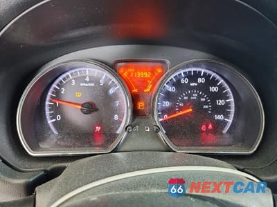 Zdjęcie 9 z 13 samochodu: 2014 NISSAN VERSA NOTE S PLUS VIN:3N1CE2CP6EL382034 - miniatura