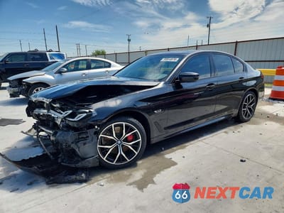 2022 BMW 530XE WBA33AG08NCK77093 - główne zdjęcie licytacji z USA - miniatura