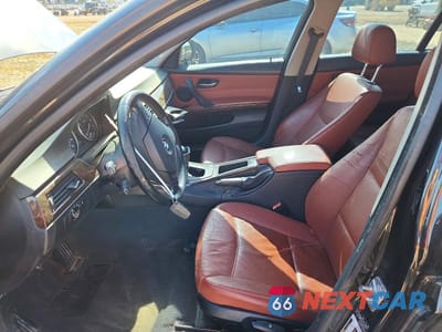 Zdjęcie 7 z 13 samochodu: 2010 BMW 328 I VIN:WBAPH7G57ANM51526 - miniatura