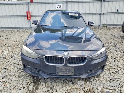 Piąte zdjęcie samochodu w środku: 2014 BMW 328 XI SULEV VIN:WBA3B5G5XENS08822 - miniatura