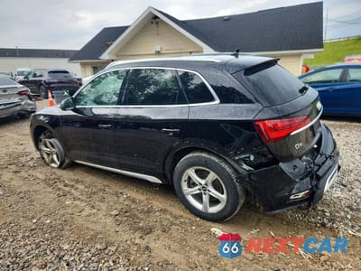 Drugie zdjęcie samochodu z przodu: 2021 AUDI Q5 PREMIUM VIN:WA1AAAFY3M2135532 - miniatura