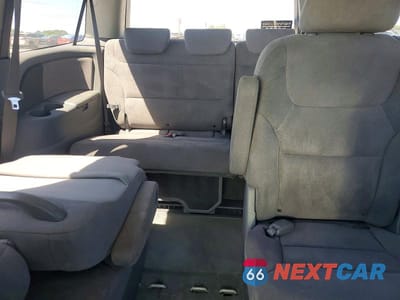 Zdjęcie 10 z 13 samochodu: 2006 HONDA ODYSSEY EX VIN:5FNRL38476B042070 - miniatura