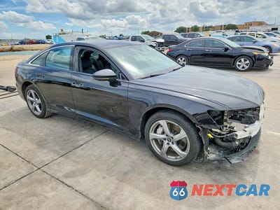 Czwarte zdjęcie samochodu z boku: 2024 AUDI A6 PREMIUM PLUS VIN:WAUL2BF25RN050112 - miniatura