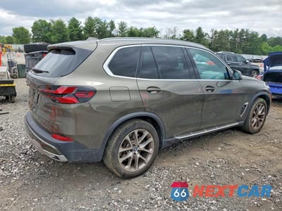 Trzecie zdjęcie samochodu z tyłu: 2024 BMW X5 XDRIVE50E VIN:5UX43EU03R9U76802 - miniatura