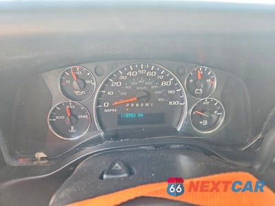 Zdjęcie 9 z 13 samochodu: 2018 GMC SAVANA BOX TRUCK VIN:7GZ37TCG8JN900736 - miniatura