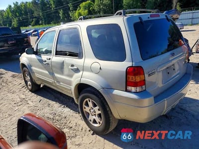 Trzecie zdjęcie samochodu z tyłu: 2005 FORD ESCAPE LIMITED VIN:1FMYU04135KB95318 - miniatura