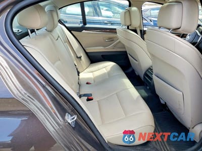 Zdjęcie 10 z 12 samochodu: 2013 BMW 528 XI VIN:WBAXH5C52DD113889 - miniatura