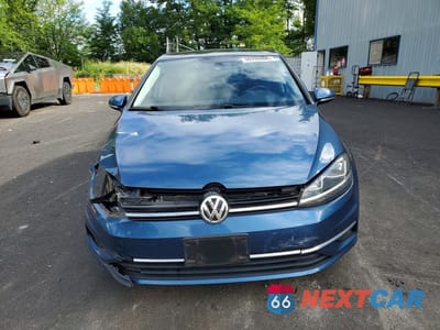 Piąte zdjęcie samochodu w środku: 2018 VOLKSWAGEN GOLF S VIN:3VWB17AU5JM265783 - miniatura