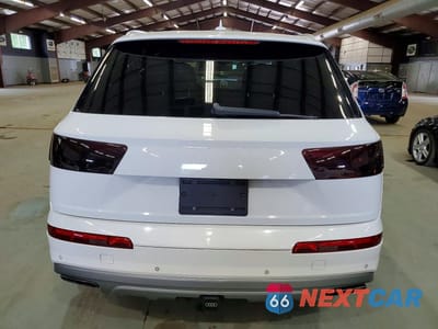 Zdjęcie 6 z 13 samochodu: 2019 AUDI Q7 PRESTIGE VIN:WA1VAAF76KD004542 - miniatura