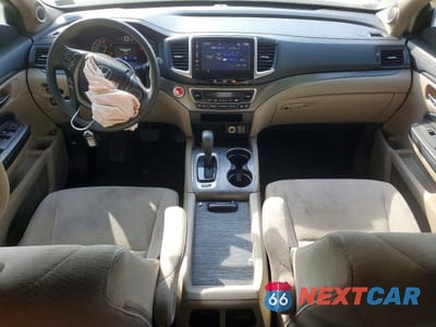 Zdjęcie 8 z 13 samochodu: 2017 HONDA PILOT EX VIN:5FNYF5H35HB045770 - miniatura
