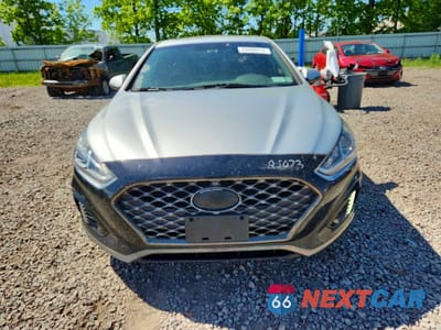 Piąte zdjęcie samochodu w środku: 2018 HYUNDAI SONATA SPORT+ VIN:5NPE34AF7JH728247 - miniatura