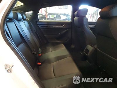 Zdjęcie 10 z 13 samochodu: 2018 HONDA ACCORD SPORT VIN:1HGCV1F36JA262673 - miniatura