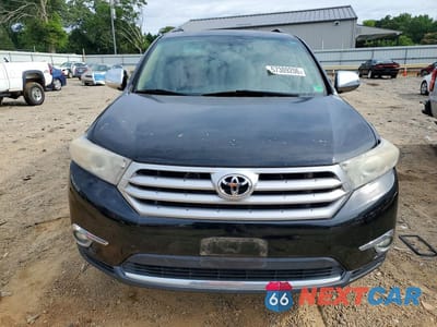 Piąte zdjęcie samochodu w środku: 2012 TOYOTA HIGHLANDER BASE VIN:5TDBK3EH5CS139996 - miniatura