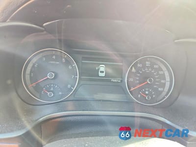 Zdjęcie 9 z 13 samochodu: 2023 KIA FORTE LXS VIN:3KPF24AD4PE558688 - miniatura