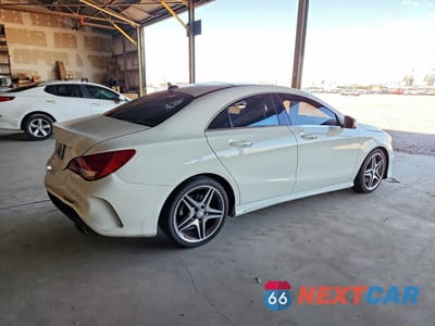 Trzecie zdjęcie samochodu z tyłu: 2014 MERCEDES-BENZ CLA 250 VIN:WDDSJ4EB2EN151459 - miniatura