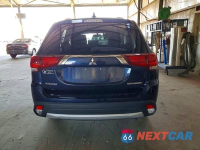 Zdjęcie 6 z 12 samochodu: 2018 MITSUBISHI OUTLANDER ES VIN:JA4AD2A38JZ062024 - miniatura
