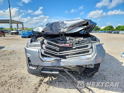 Piąte zdjęcie samochodu w środku: 2020 GMC ACADIA SLE VIN:1GKKNRL48LZ176912 - miniatura