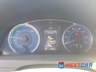 Zdjęcie 9 z 12 samochodu: 2017 TOYOTA CAMRY HYBRID XLE VIN:4T1BD1FK5HU221640 - miniatura