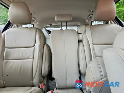 Zdjęcie 10 z 13 samochodu: 2015 TOYOTA SIENNA XLE 8-PASSENGER VIN:5TDYK3DC9FS652639 - miniatura