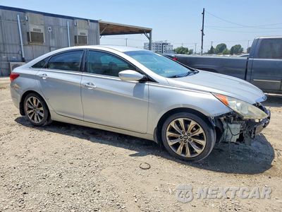 Czwarte zdjęcie samochodu z boku: 2011 HYUNDAI SONATA SE VIN:5NPEC4AC3BH173238 - miniatura