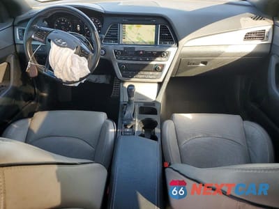 Zdjęcie 8 z 12 samochodu: 2015 HYUNDAI SONATA SPORT 2.0T VIN:5NPE34AB0FH071859 - miniatura
