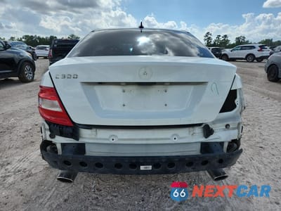 Zdjęcie 6 z 12 samochodu: 2008 MERCEDES-BENZ C 300 VIN:WDDGF54X68F097656 - miniatura