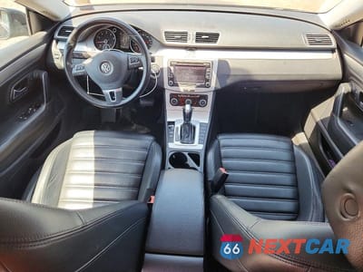 Zdjęcie 8 z 12 samochodu: 2012 VOLKSWAGEN CC SPORT VIN:WVWMP7AN9CE527347 - miniatura