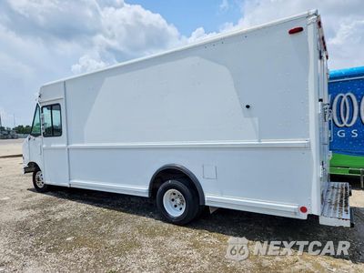 Drugie zdjęcie samochodu z przodu: 2000 FORD E350 DELIVERY TRUCK VIN:1FCJE39L5YHA77531 - miniatura