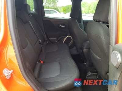 Zdjęcie 10 z 12 samochodu: 2015 JEEP RENEGADE LATITUDE VIN:ZACCJBBT1FPB92920 - miniatura