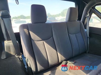 Zdjęcie 10 z 12 samochodu: 2014 JEEP WRANGLER SPORT VIN:1C4GJWAGXEL278162 - miniatura
