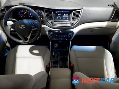 Zdjęcie 8 z 13 samochodu: 2018 HYUNDAI TUCSON SEL VIN:KM8J3CA46JU608111 - miniatura