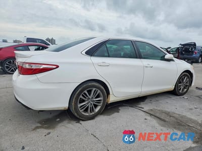 Trzecie zdjęcie samochodu z tyłu: 2015 TOYOTA CAMRY SE VIN:4T1BF1FK2FU064219 - miniatura