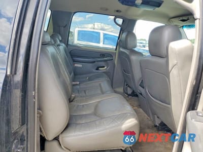 Zdjęcie 11 z 13 samochodu: 2003 CHEVROLET SUBURBAN K1500 VIN:3GNFK16T83G187622 - miniatura