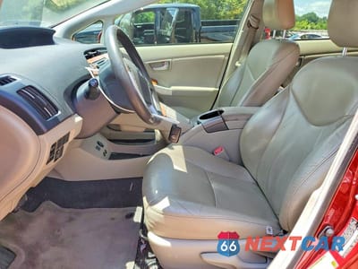 Zdjęcie 7 z 12 samochodu: 2013 TOYOTA PRIUS THREE VIN:JTDKN3DU5D5656549 - miniatura