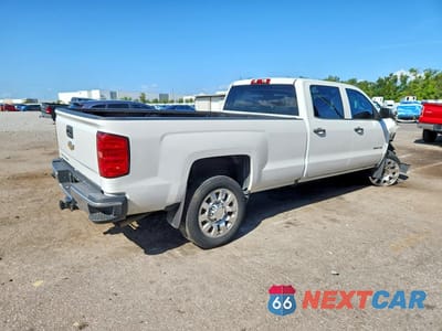 Trzecie zdjęcie samochodu z tyłu: 2019 CHEVROLET SILVERADO C2500 HEAVY DUTY VIN:1GC1CREG4KF181903 - miniatura