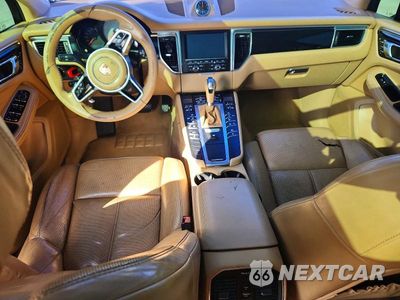 Zdjęcie 8 z 13 samochodu: 2016 PORSCHE MACAN S VIN:WP1AB2A5XGLB47521 - miniatura