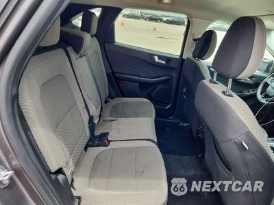 Zdjęcie 10 z 13 samochodu: 2021 FORD ESCAPE SE VIN:1FMCU9G62MUB24183 - miniatura