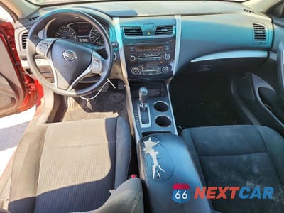 Zdjęcie 8 z 12 samochodu: 2015 NISSAN ALTIMA 2.5 S VIN:1N4AL3AP2FC596296 - miniatura