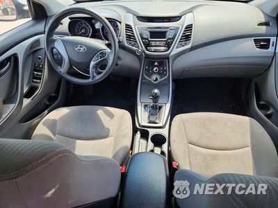 Zdjęcie 8 z 12 samochodu: 2016 HYUNDAI ELANTRA SE VIN:KMHDH4AE3GU541781 - miniatura