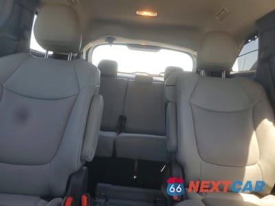 Zdjęcie 10 z 13 samochodu: 2026 TOYOTA SIENNA XLE 8-PASSENGER VIN:5TDYRKEC0TS307953 - miniatura