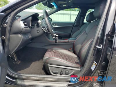 Zdjęcie 7 z 12 samochodu: 2024 GENESIS G70 2.5T STANDARD VIN:KMTG34SC3RU142306 - miniatura