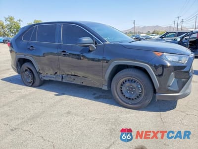 Czwarte zdjęcie samochodu z boku: 2022 TOYOTA RAV4 LE VIN:2T3F1RFV6NW308551 - miniatura