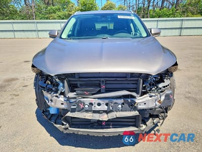 Piąte zdjęcie samochodu w środku: 2019 LINCOLN MKC RESERVE VIN:5LMCJ3D98KUL44328 - miniatura
