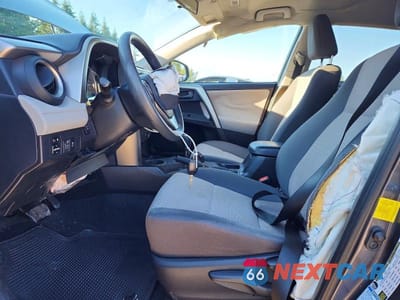 Zdjęcie 7 z 13 samochodu: 2015 TOYOTA RAV4 LE VIN:2T3BFREV1FW340312 - miniatura