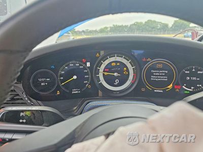 Zdjęcie 9 z 12 samochodu: 2022 PORSCHE 911 GT3 VIN:WP0AC2A94NS268310 - miniatura