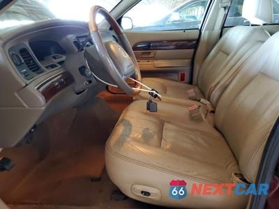 Zdjęcie 7 z 12 samochodu: 2004 MERCURY GRAND MARQUIS LS VIN:2MEHM75W94X604665 - miniatura