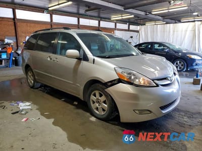 Czwarte zdjęcie samochodu z boku: 2009 TOYOTA SIENNA XLE VIN:5TDZK22C19S235067 - miniatura
